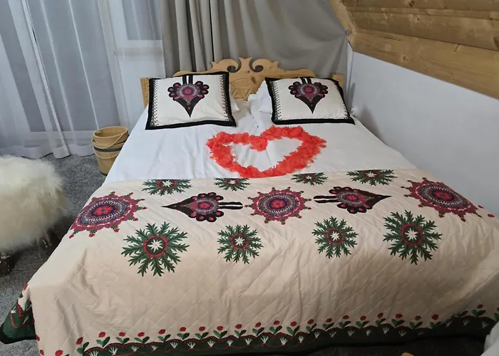 בית כפרי Kubikowe